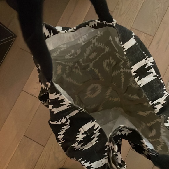 Black and White Boho Hobo Bag - Picture 2 of 4